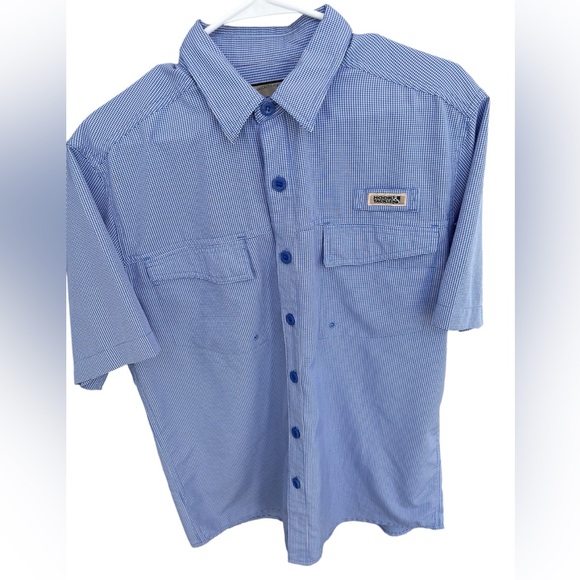 Men’s Hook and tackle Fishing shirt. EUC. Used once. - Picture 1 of 4